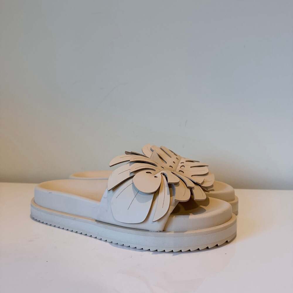 Farm Rio Monstera Slide Sandals - Picture 5 of 9